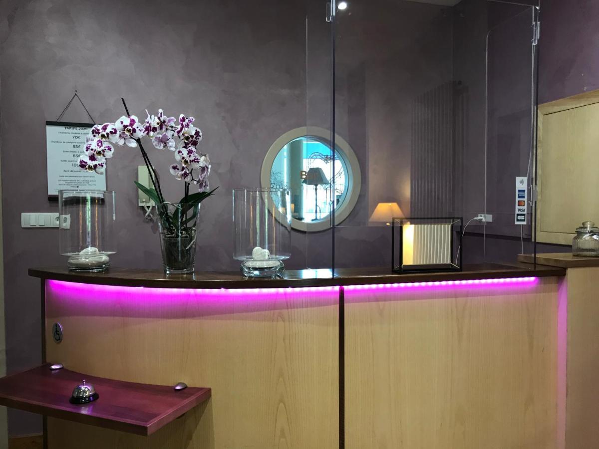 Hotel Weiss Wissembourg Bagian luar foto